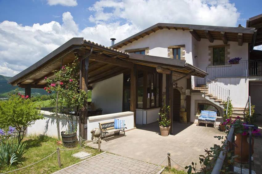 Agriturismo Valle Tezze Cascia Εξωτερικό φωτογραφία