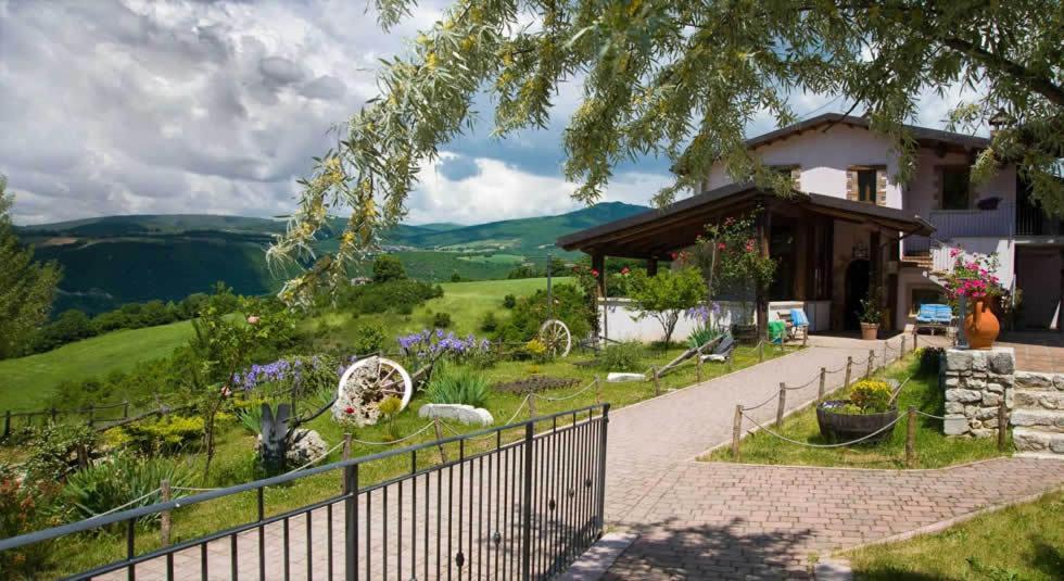 Agriturismo Valle Tezze Cascia Εξωτερικό φωτογραφία